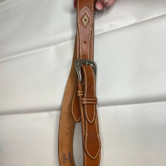 TUAREG‎ FOR BENNETON Vintage Italian 100% Leather Western Style Brown Belt - Picture 9 of 9